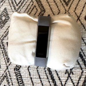 Fitbit Alta HR Tracker & Bands